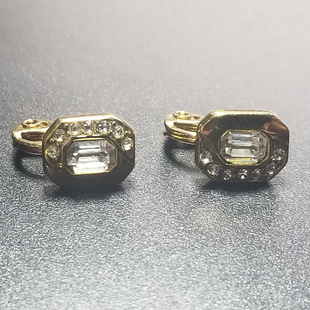 Monet Signed Vintage Dainty Clip Gold & Rhinestone Earrings Absolutely Fabulous!